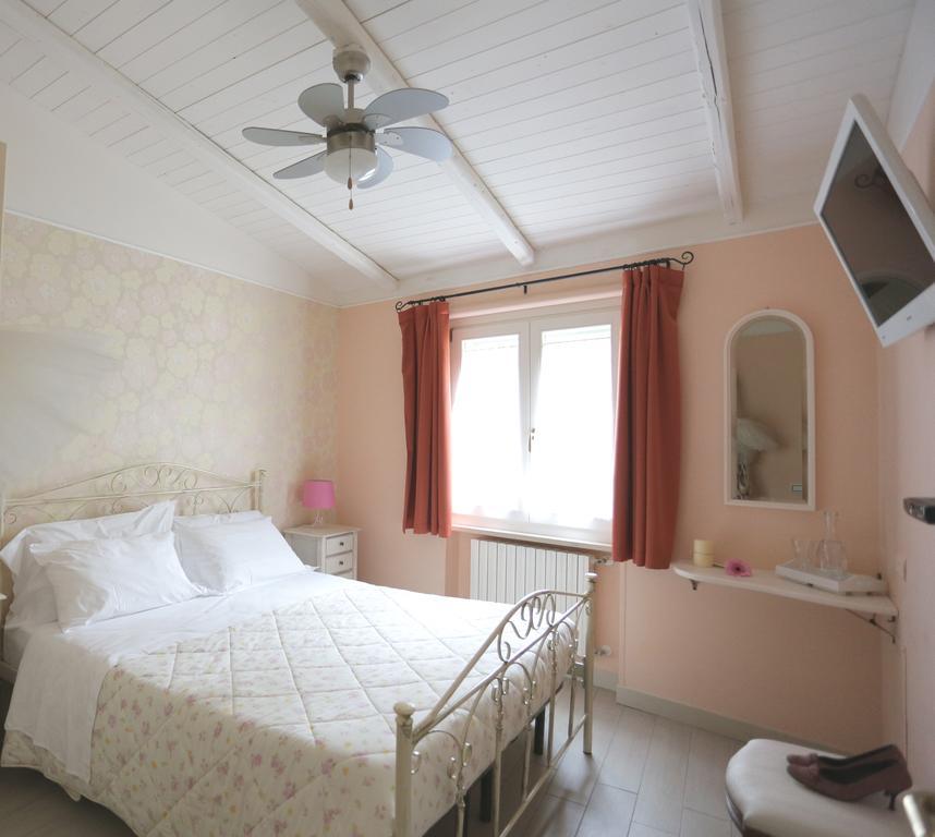 Hotel Gradelle Pennino Matera Habitación foto